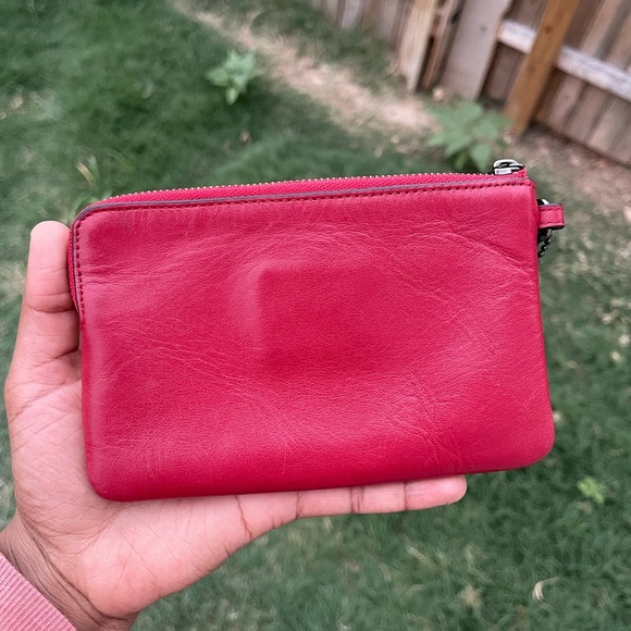 Disney Coach Wristlet Purse Mickey Mouse - Picture 4 of 5